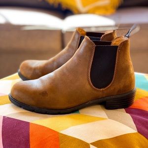 Blundstone Boots🌞 great used condition